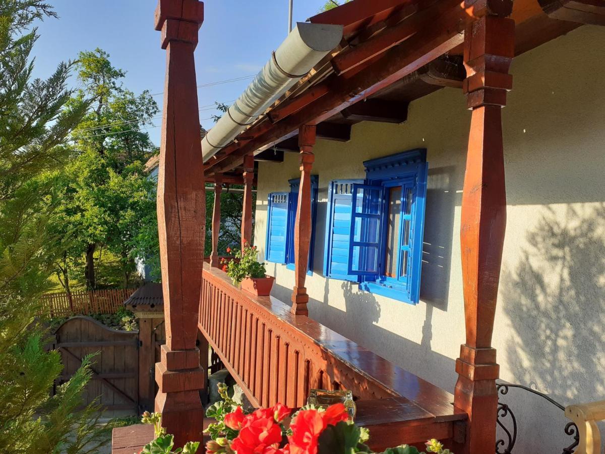 Siklod. Csaba Vendeghaz Hotel Exterior foto